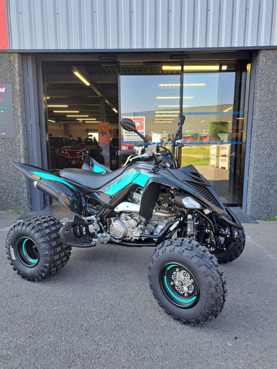 YAMAHA YFZ 700 RAPTOR 0