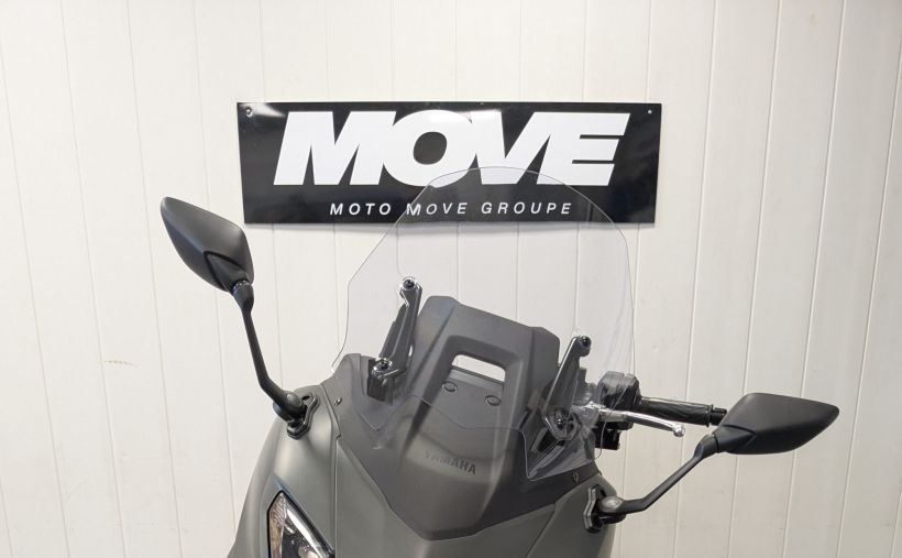 YAMAHA XP T-MAX 560 2