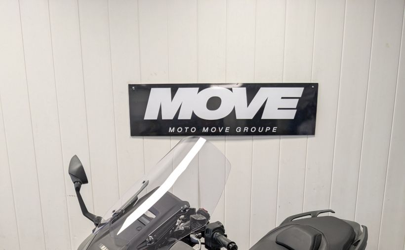 YAMAHA XP T-MAX 560 3