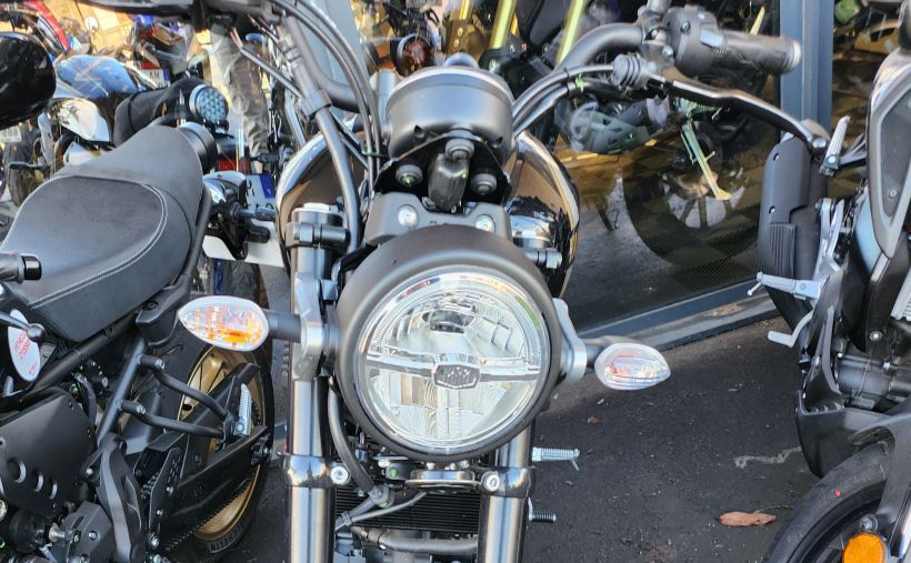 YAMAHA XSR 125 2