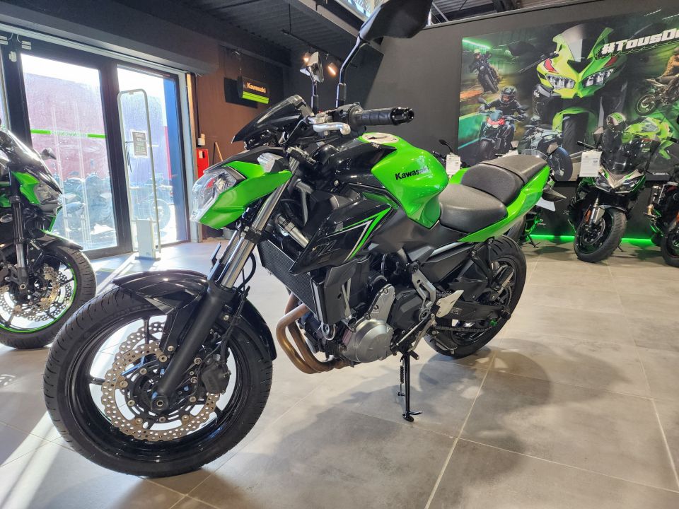 KAWASAKI Z 650 (47.5CV) 20