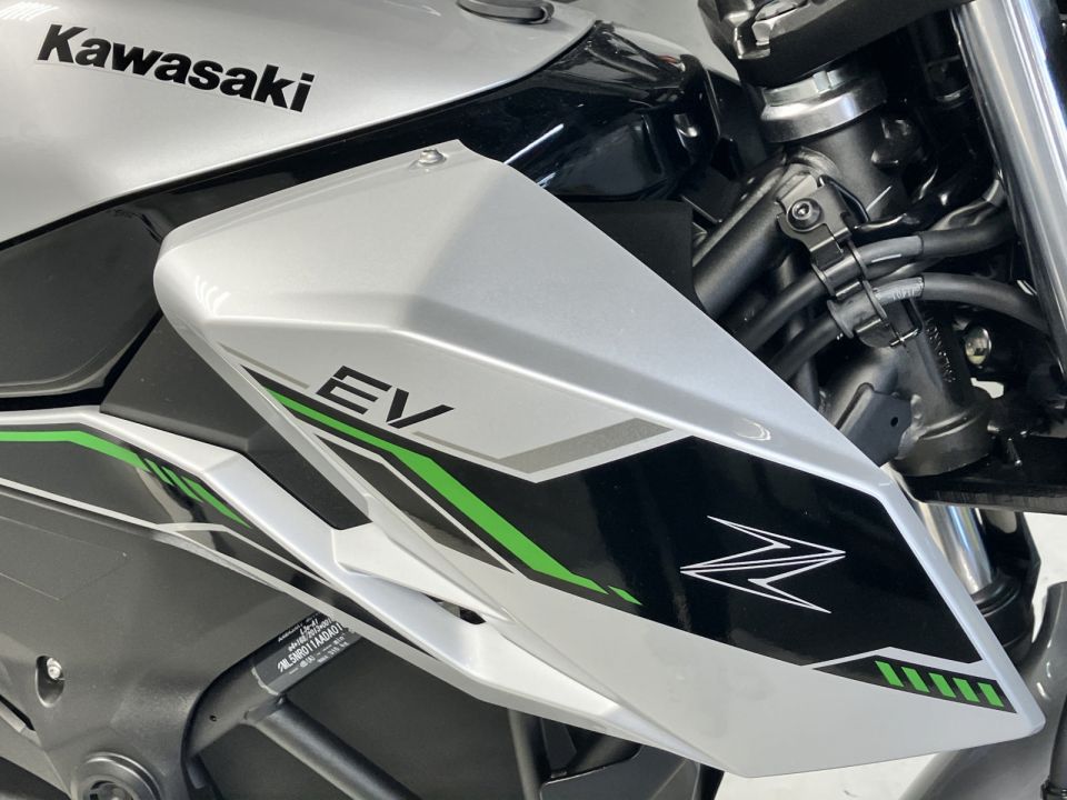 KAWASAKI Ze-1 54