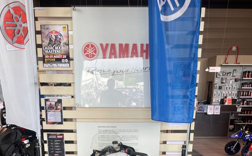YAMAHA YZF-R6 RACE 7