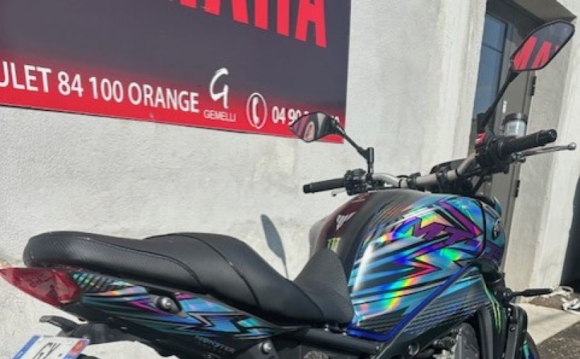 YAMAHA MT-09 2