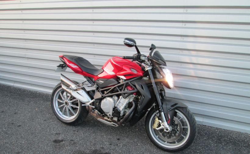 MV AGUSTA BRUTALE 1090 R 0