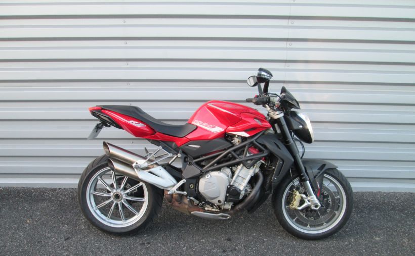 MV AGUSTA BRUTALE 1090 R 1