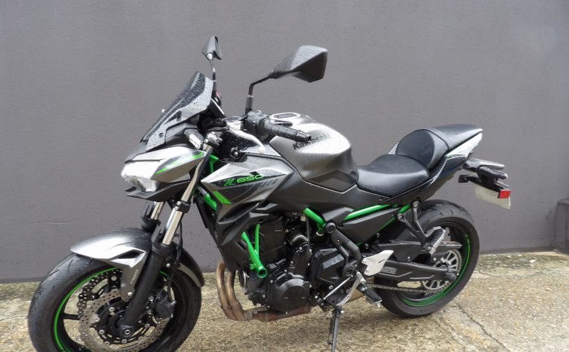 KAWASAKI Z 650 (47.5CV) 6