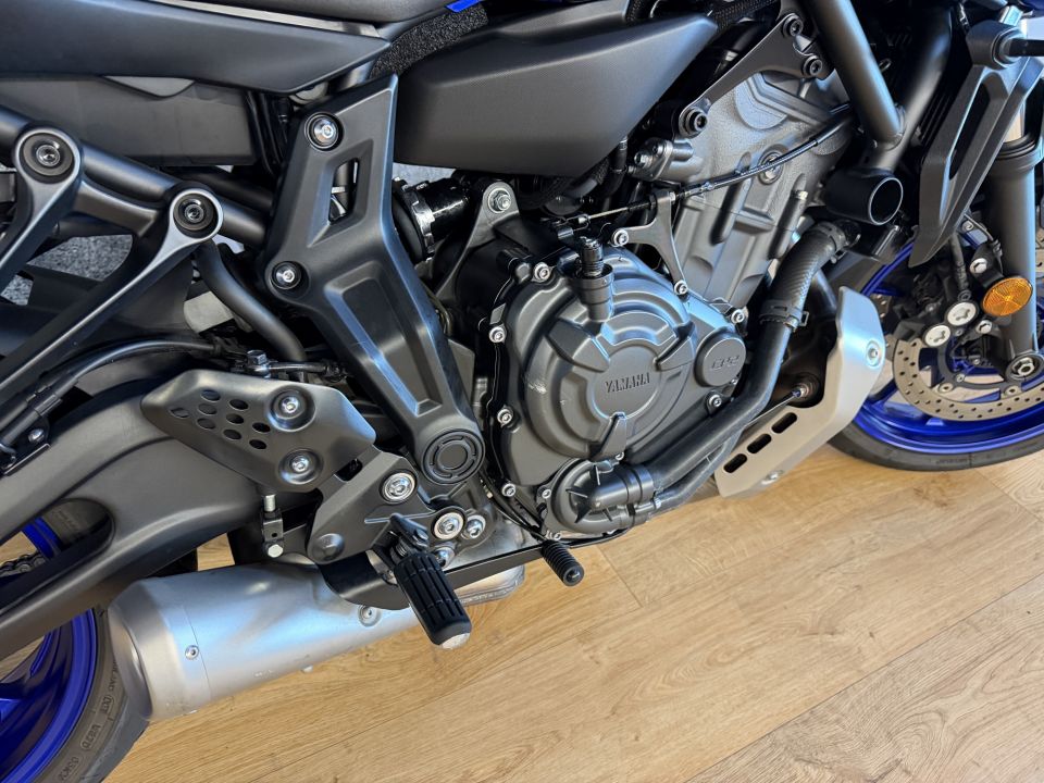 YAMAHA MT-07 (47.5CV) 6