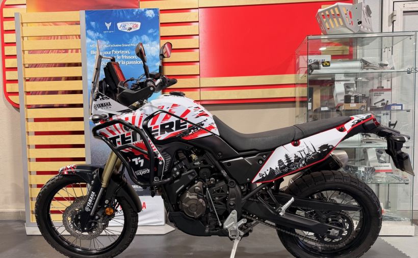 YAMAHA XTZ TENERE 700 1