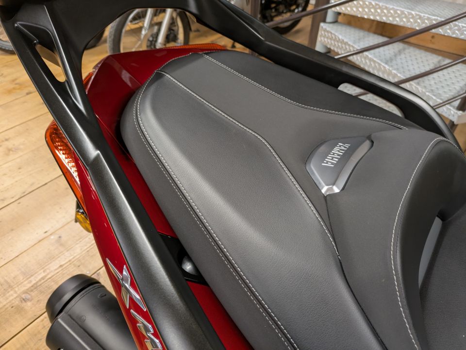 YAMAHA XMAX 125 60