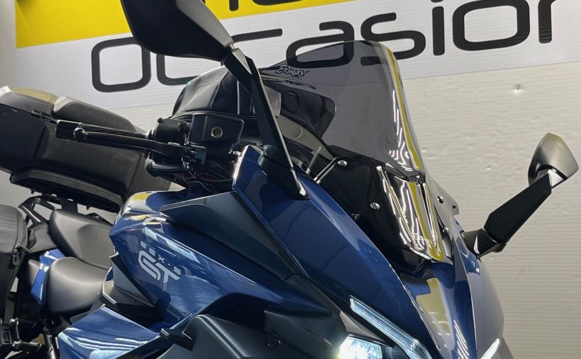 SUZUKI GSX-S 1000 GT 4