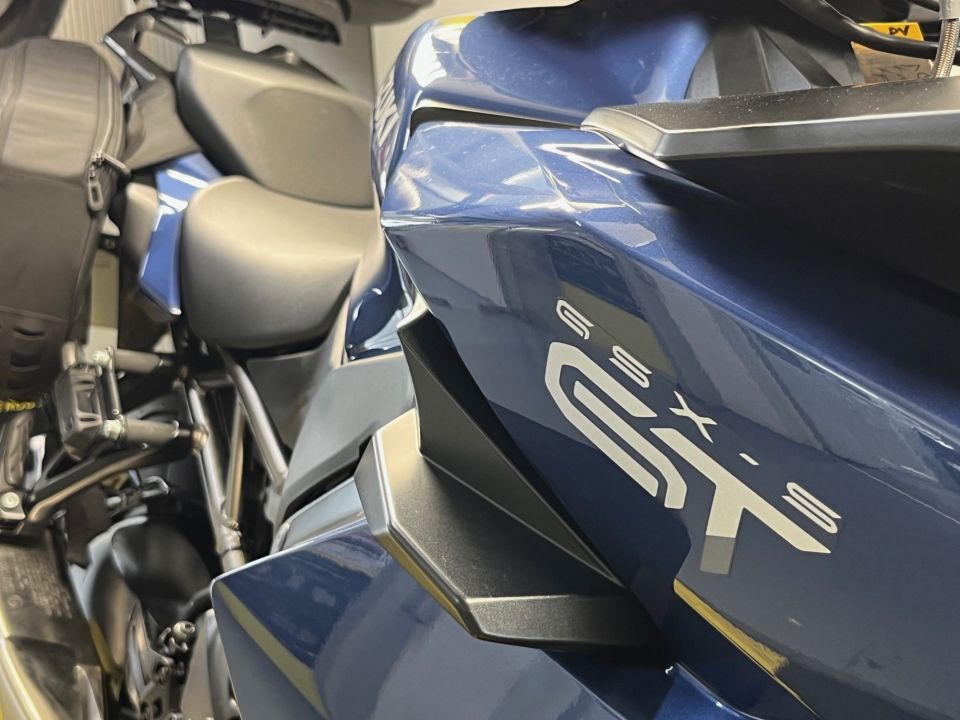 SUZUKI GSX-S 1000 GT 42