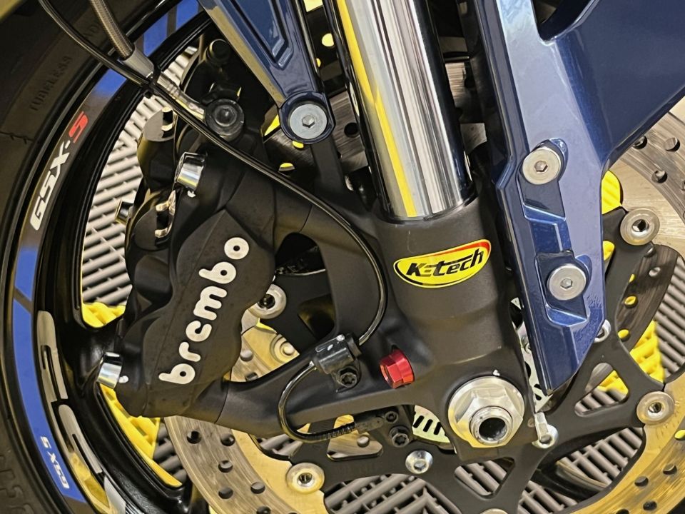 SUZUKI GSX-S 1000 GT 48