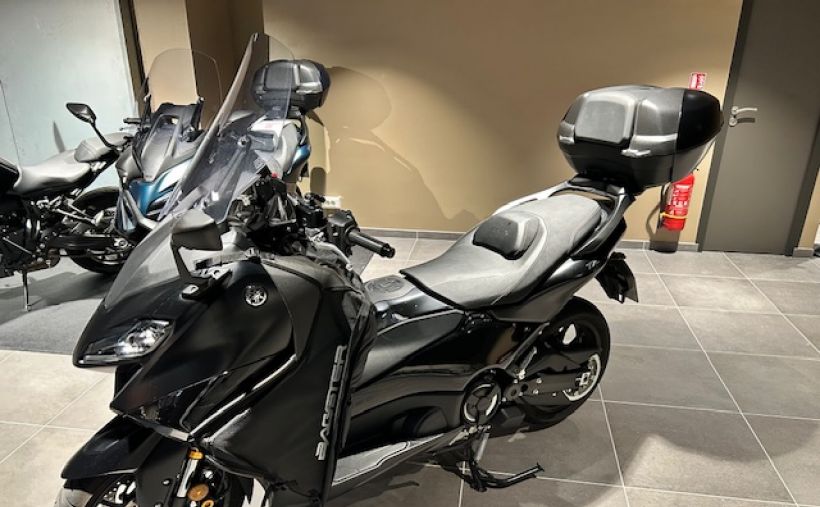 YAMAHA XP T-MAX 560 TECH MAX 1
