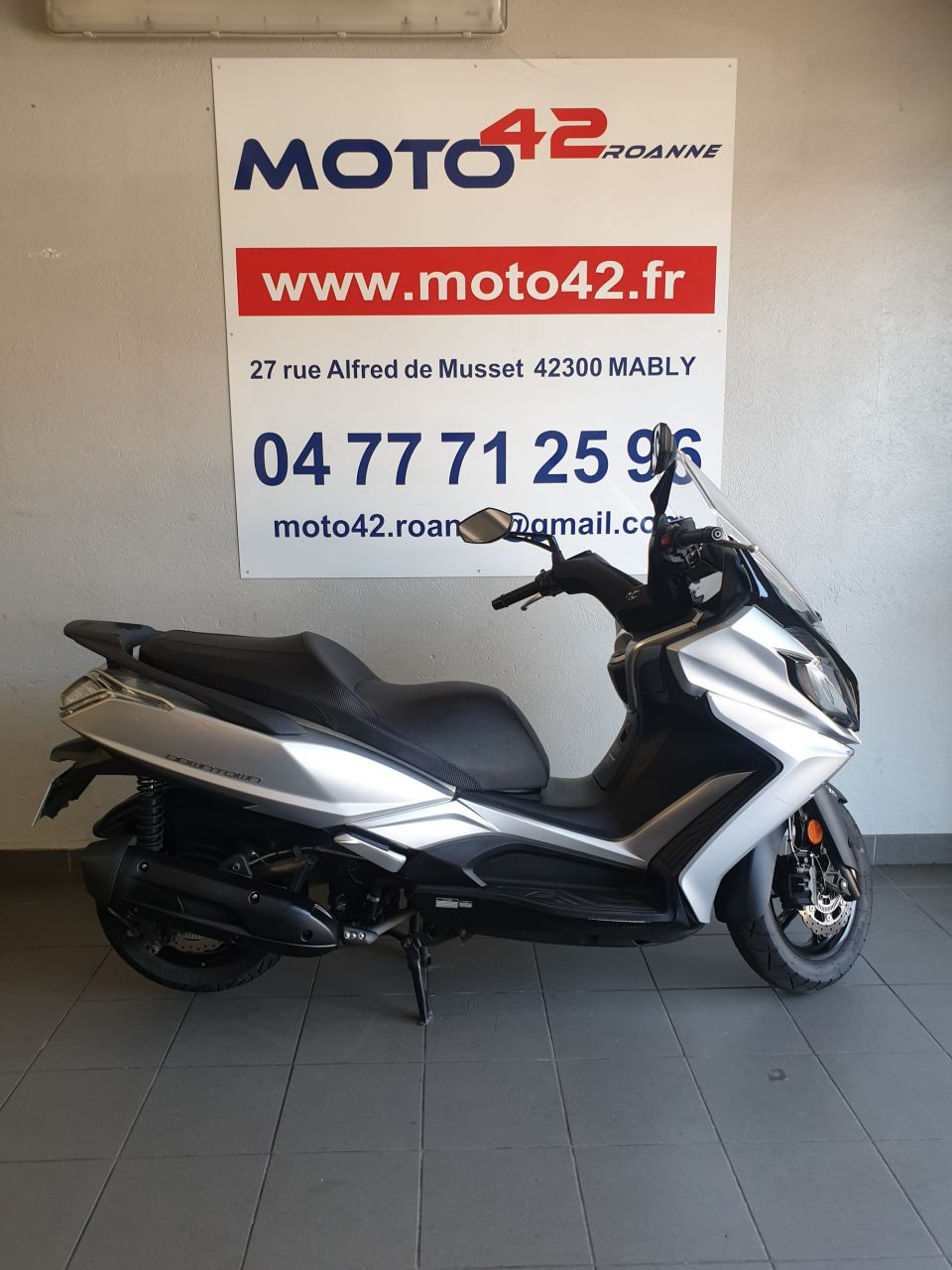 KYMCO DOWNTOWN 125 6