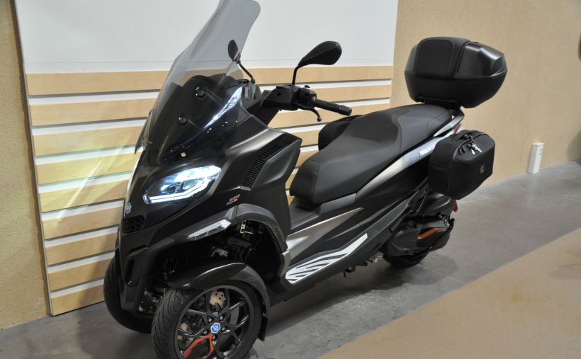 PIAGGIO MP3 530 HPE EXCLUSIVE 8