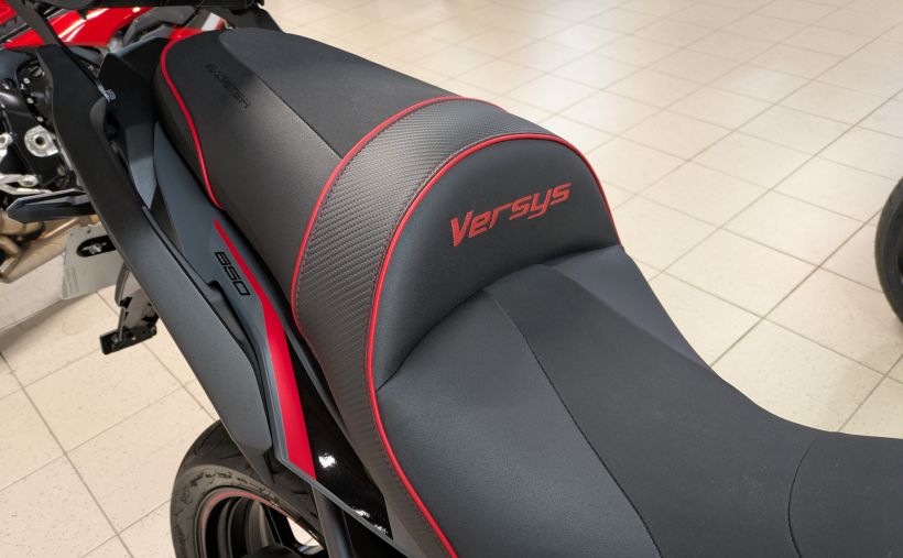 KAWASAKI VERSYS 650 50