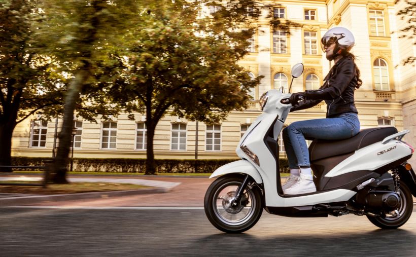 YAMAHA DELIGHT 125 10