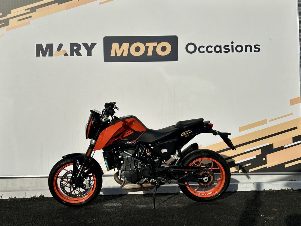 KTM 690 DUKE ABS 0