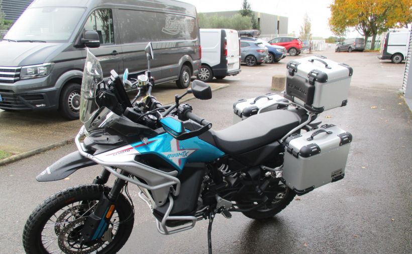 CF MOTO 800 MTX 9