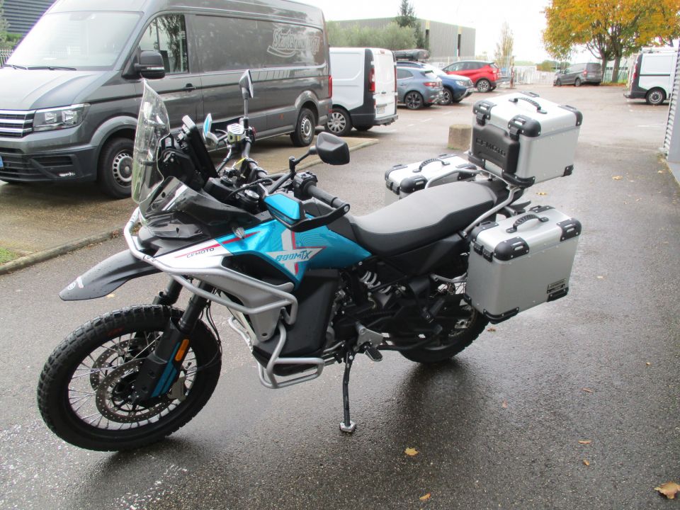 CF MOTO 800 MTX 9