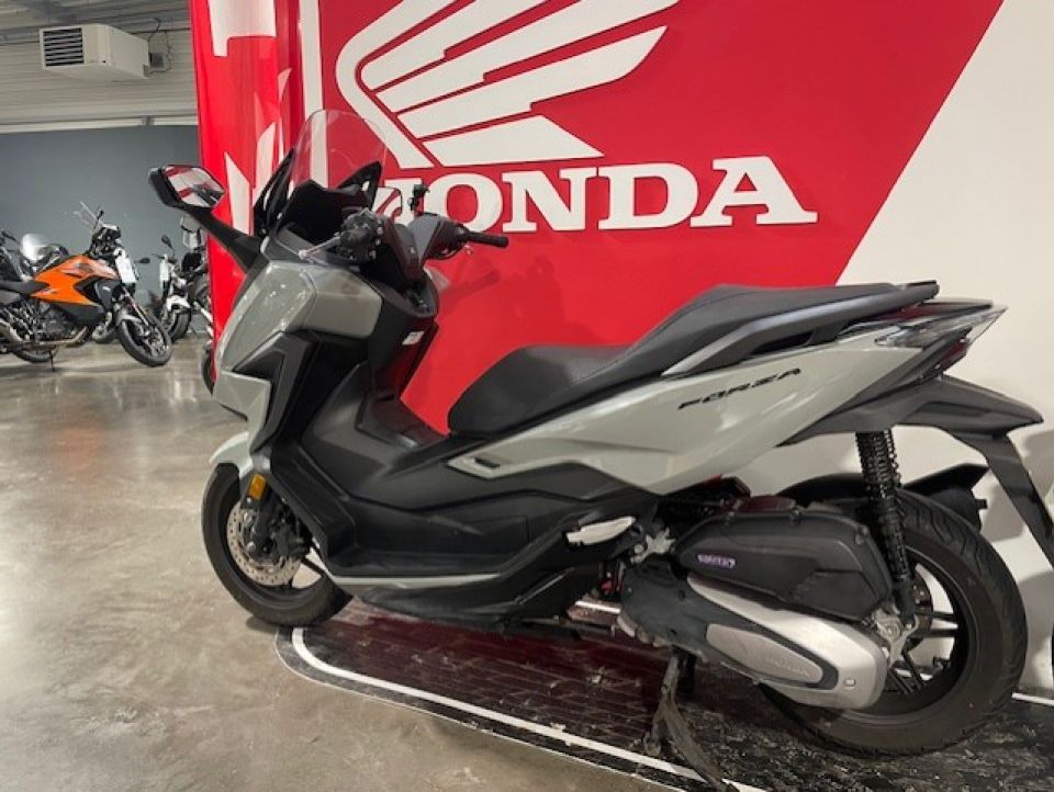HONDA NSS FORZA  125AD 3
