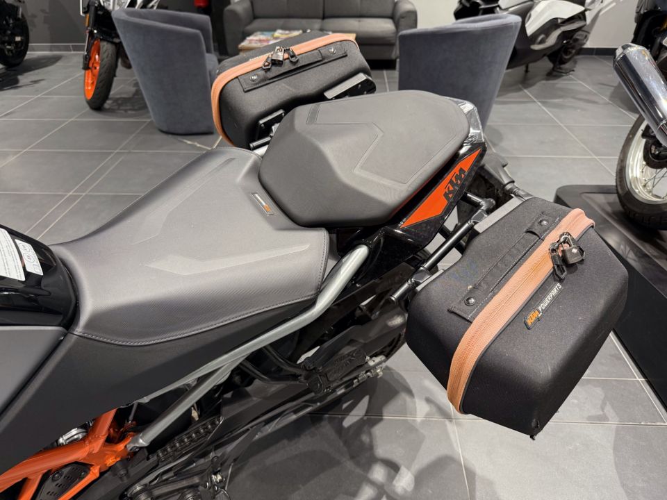 KTM 125 DUKE 15