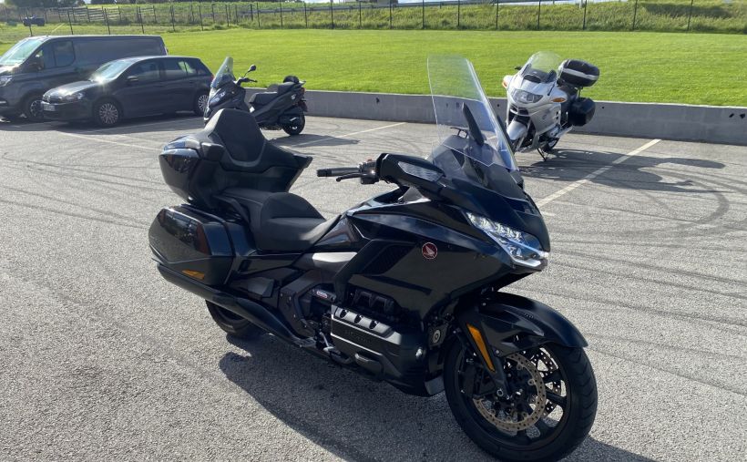 HONDA GL1800 GOLDWING 10