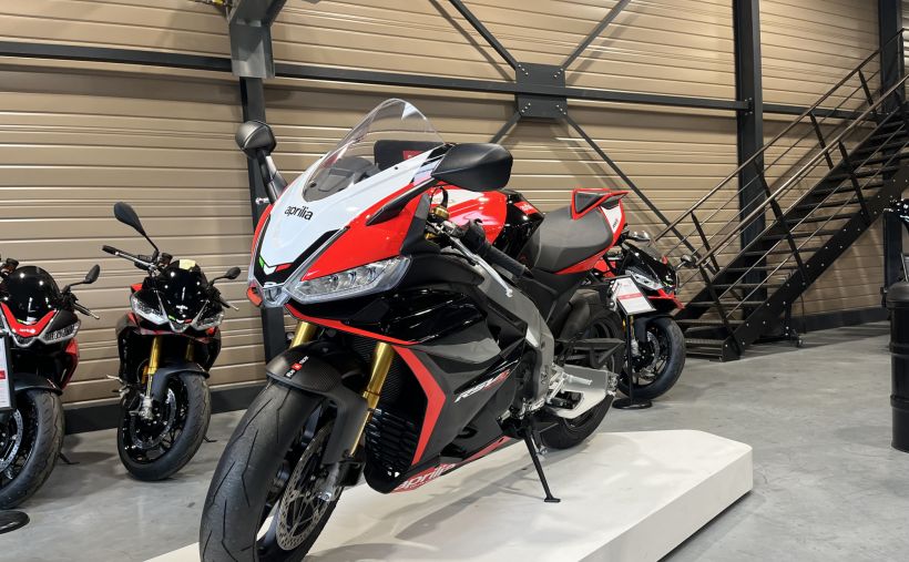 APRILIA RSV4 1100 FACTORY 0