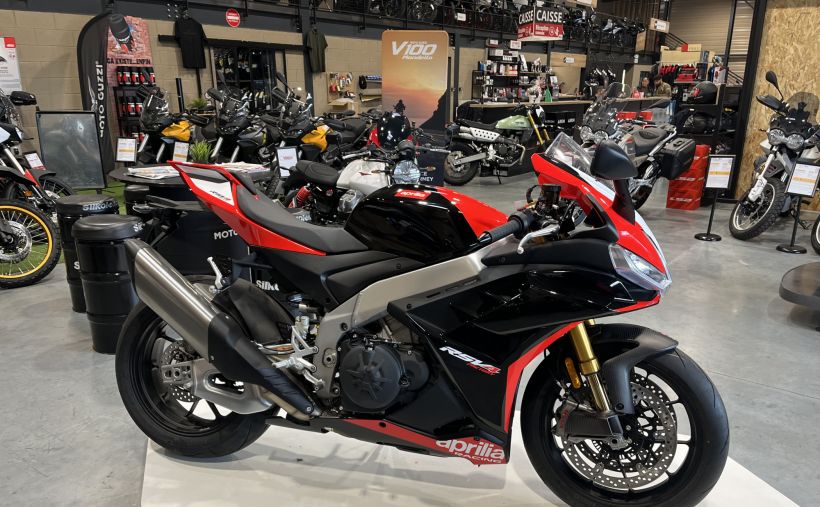 APRILIA RSV4 1100 FACTORY 2