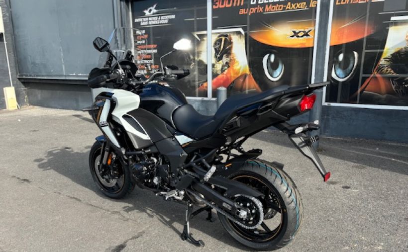 KAWASAKI VERSYS 2