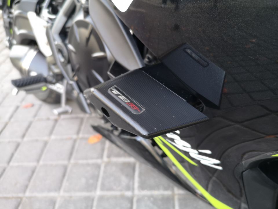KAWASAKI NINJA 650 36