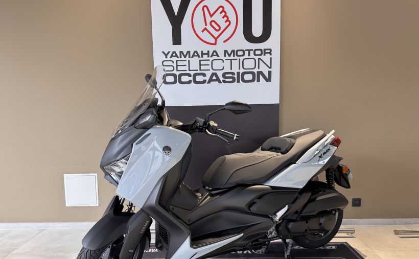 YAMAHA XMAX 125 TECH MAX 1