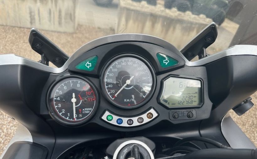 YAMAHA FJR 1300 ABS 3