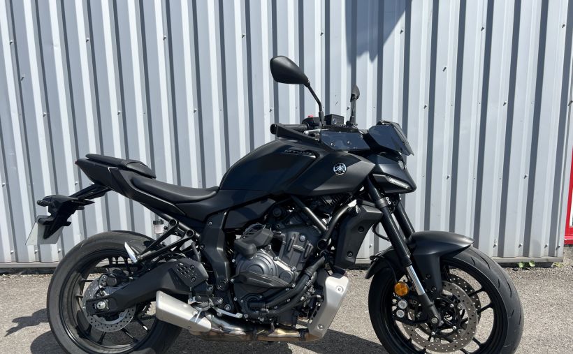YAMAHA MT-07 0
