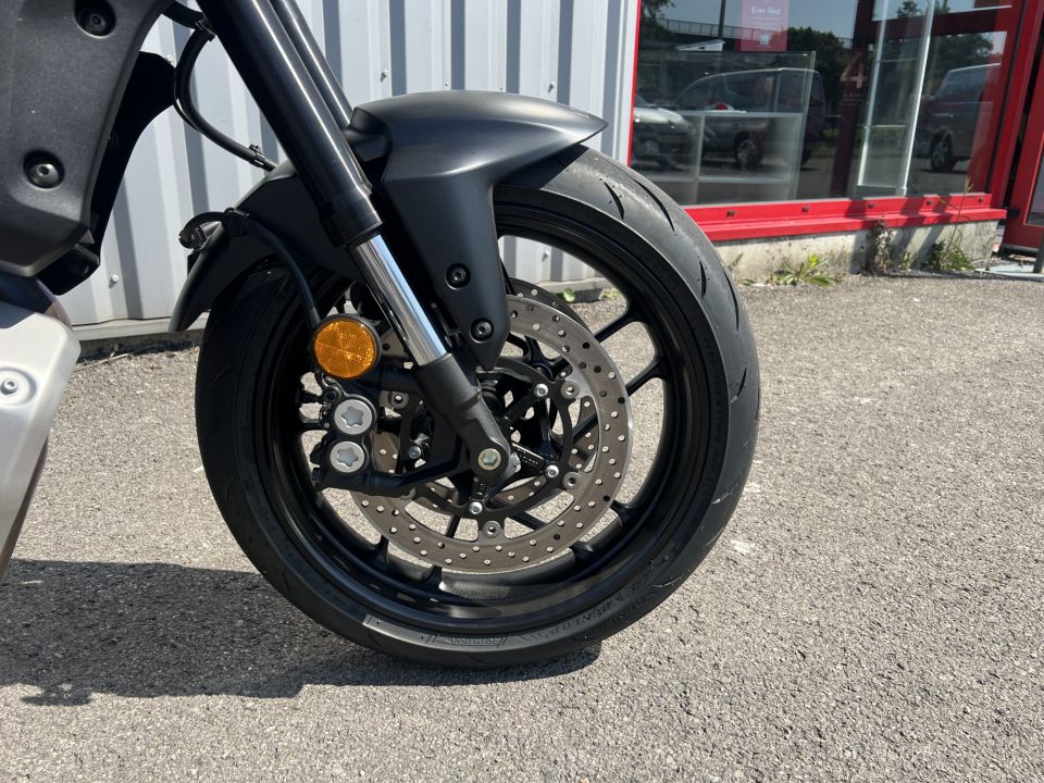 YAMAHA MT-07 28