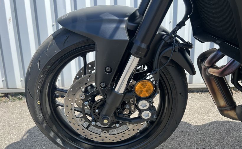 YAMAHA MT-07 8