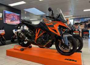 KTM 1290 SUPER DUKE GT - 2025