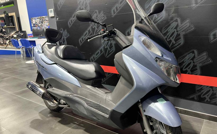 SUZUKI BURGMAN 125 1