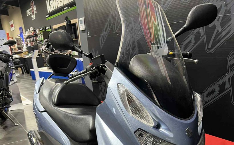 SUZUKI BURGMAN 125 3