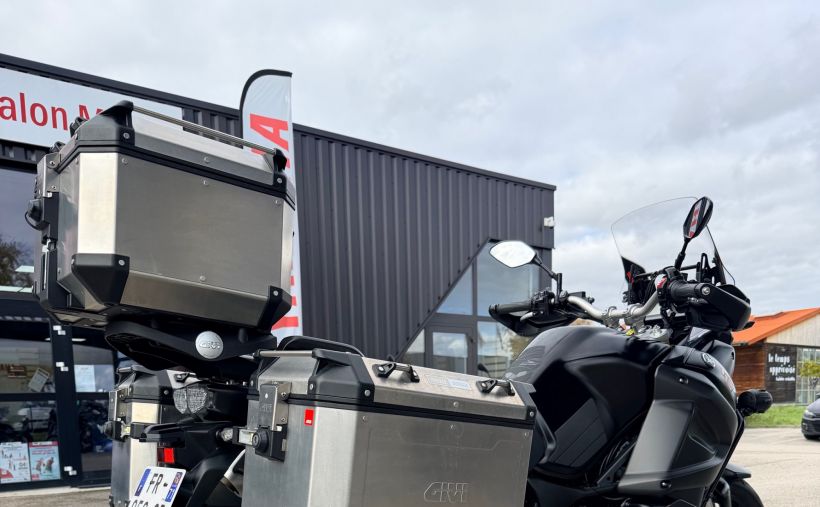 YAMAHA XTZ 1200 SUPER TENERE 3