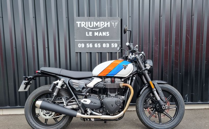 TRIUMPH SPEED TWIN 900 0