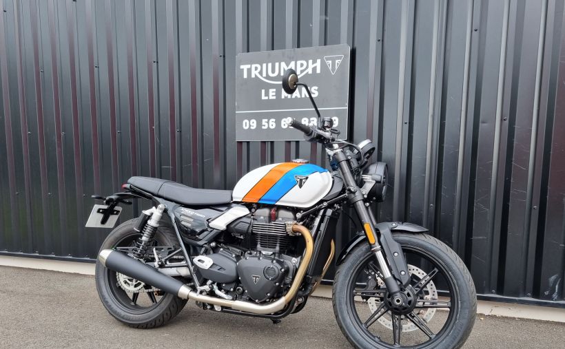 TRIUMPH SPEED TWIN 900 5