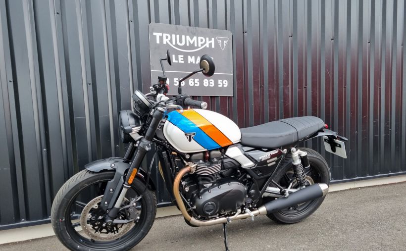 TRIUMPH SPEED TWIN 900 25