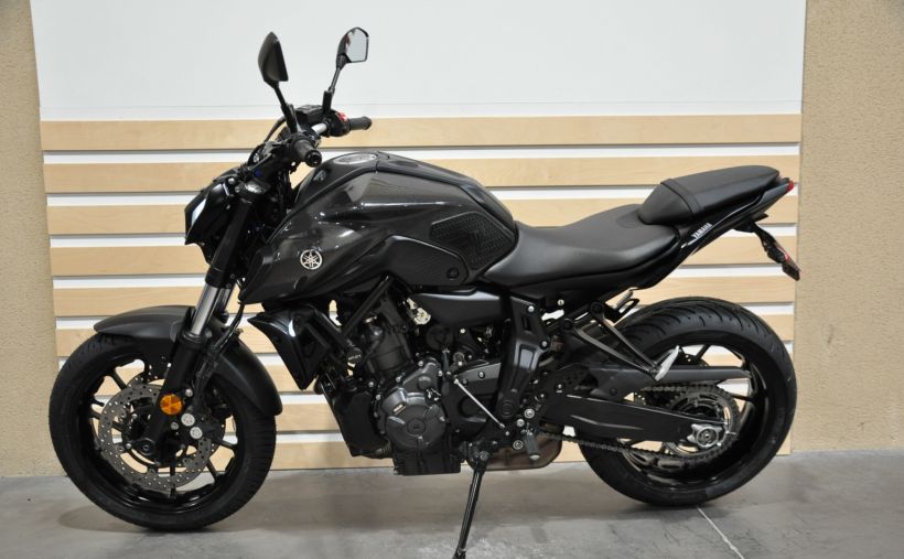 YAMAHA MT-07 (47.5CV) 10
