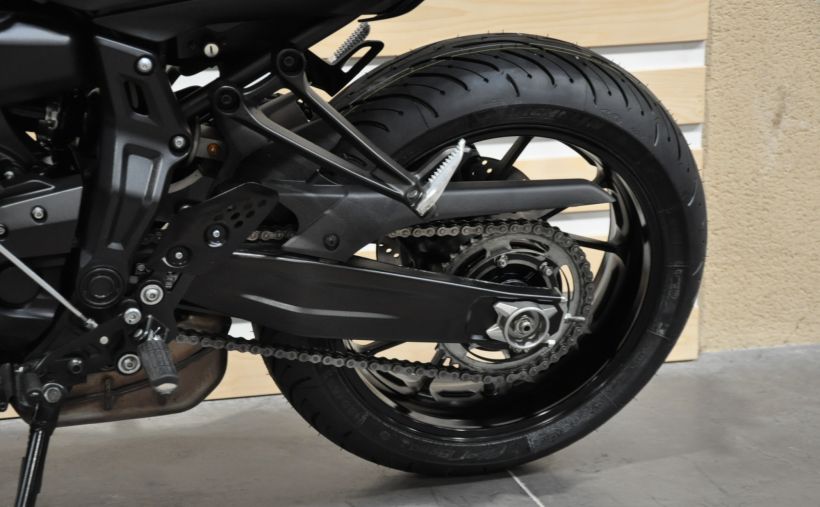YAMAHA MT-07 (47.5CV) 12