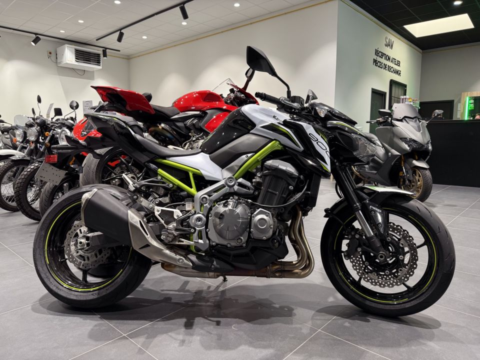 KAWASAKI Z 900 5