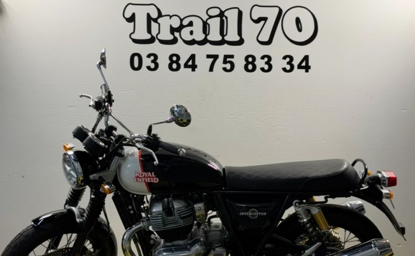 ROYAL ENFIELD INTERCEPTOR 1