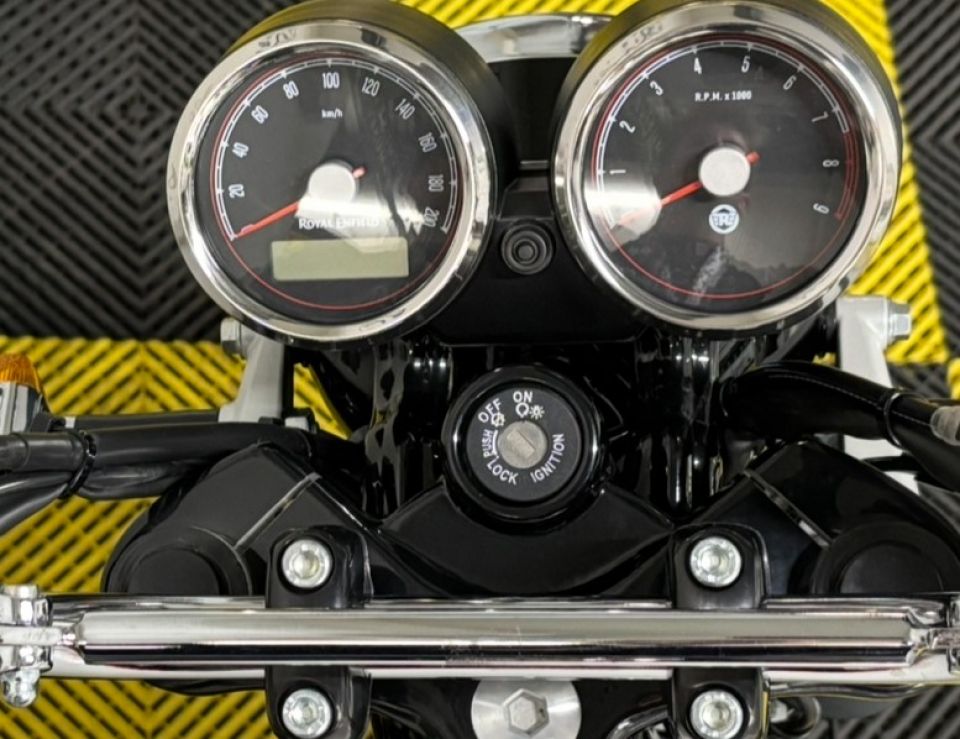 ROYAL ENFIELD INTERCEPTOR 36