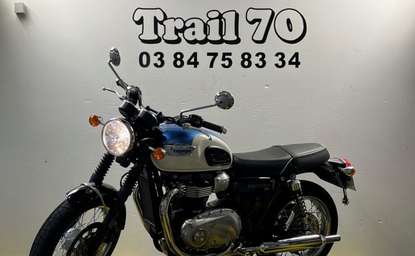TRIUMPH BONNEVILLE 865 T100 1